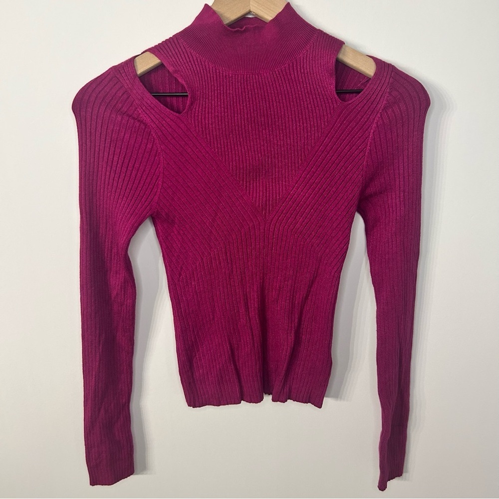 *Nwt* Express Pink/Purple Ribbed Mock Neck Shoulder Cutout Sweater, Size Small